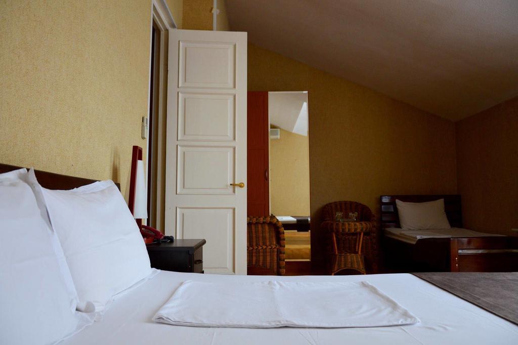 Argo Palace Tbilisi Quarto foto